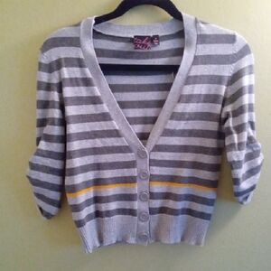 Womans M Takeout Gray and Yellow Cropped Cardigan Sweater Lightweight Relaxed